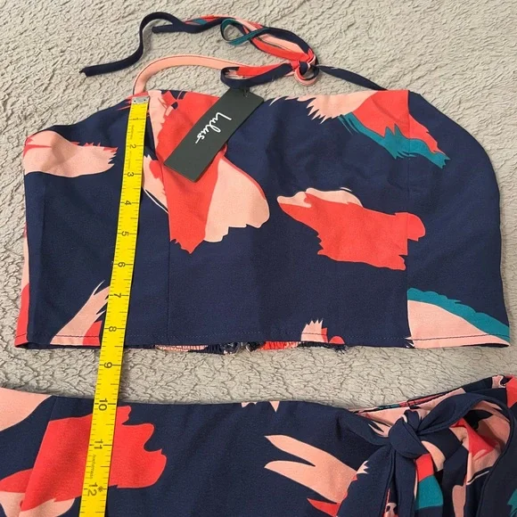 Lulu’s Navy Abstract Print wrap skirt with cropped halter top set. - Picture 9 of 9